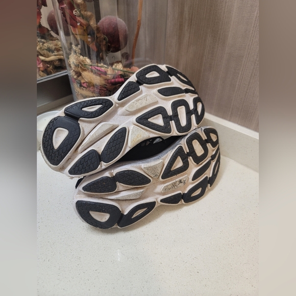 Hoka Bondi 8 Women's Size 10 B - Picture 5 of 14